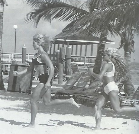 女性のオナニーオンリーファンズ セクシー 写真