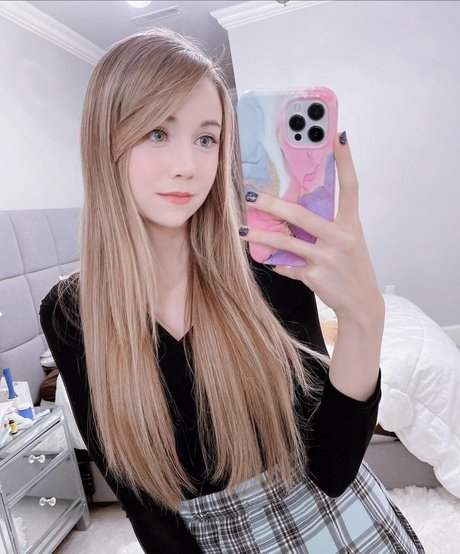 レズビアンの指入れOnlyFans ホットセックス 画像