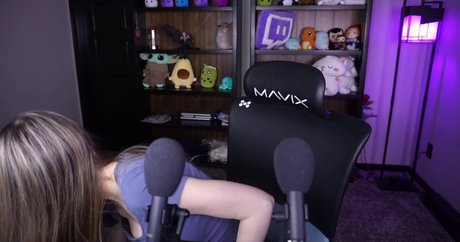 Dizzykitten ポルノスター パーフェクト 写真