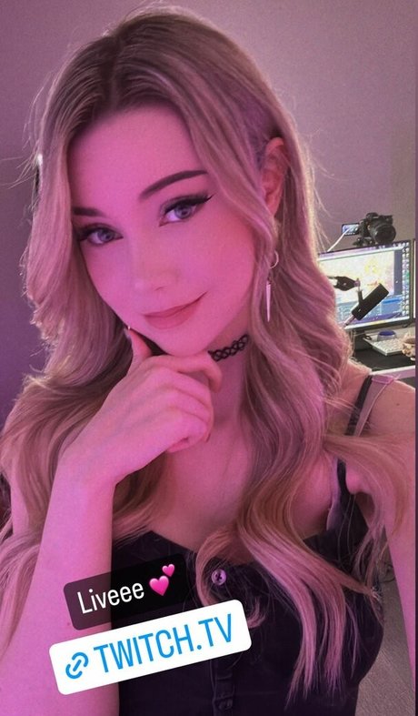 Dizzykitten XXXモデル 画像