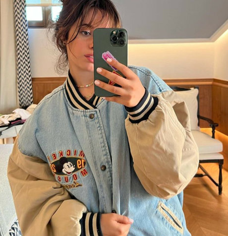 Camila Cabello アート女優 ギャラリー