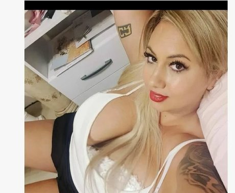 blonde maria ポルノスター 素敵 写真