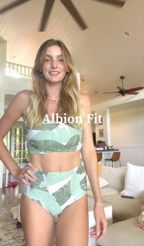 Isabella Abell エロティックなポルノスター 画像