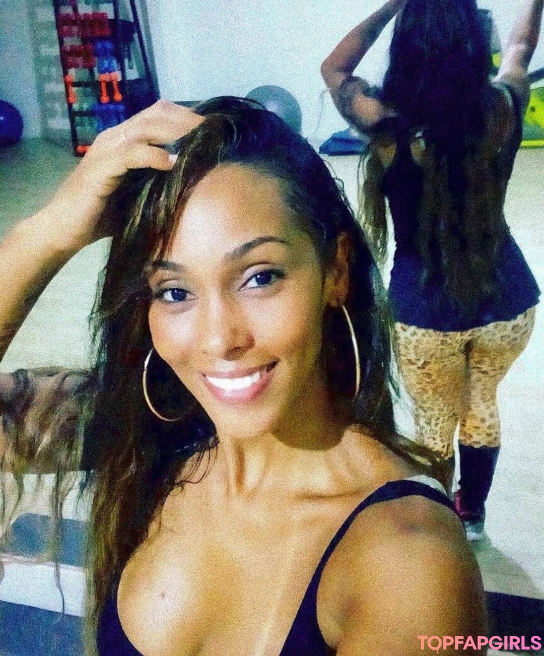 女王様オンリーファンズ トップ 写真