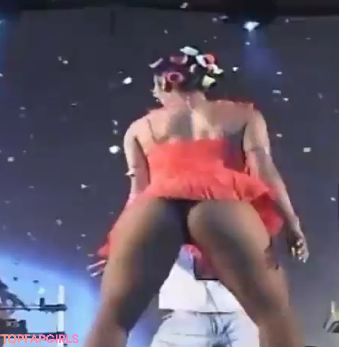 Rosiane Pinheiro 美しいポルノスター 画像