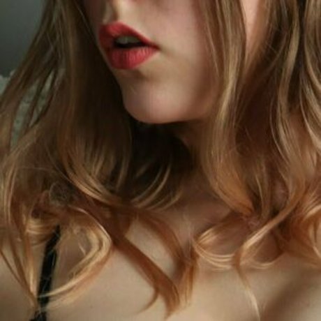 Aeriekristina 裸のモデル 写真