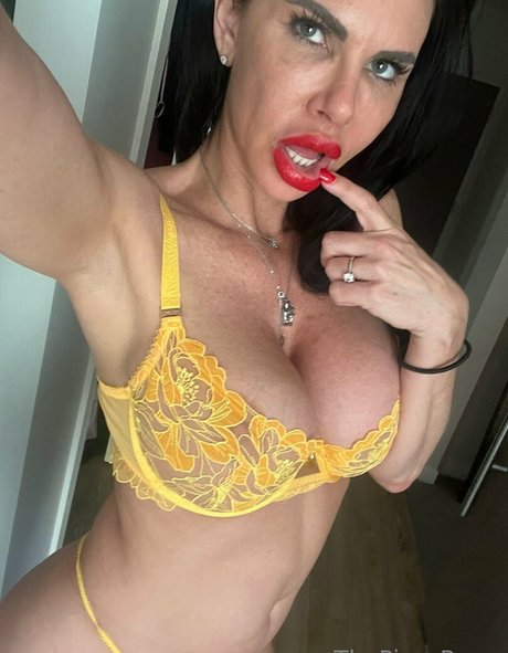 カービーキティOnlyfans 裸 写真