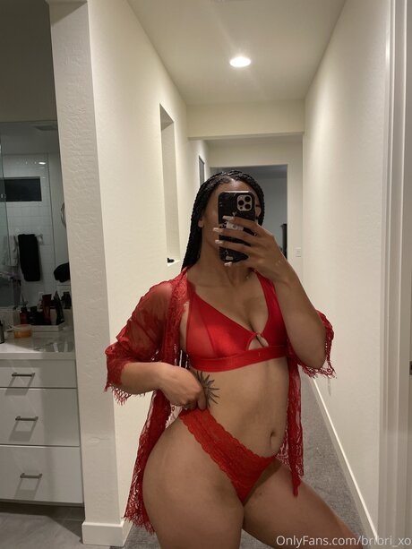 wetkittybri XXXモデル 画像