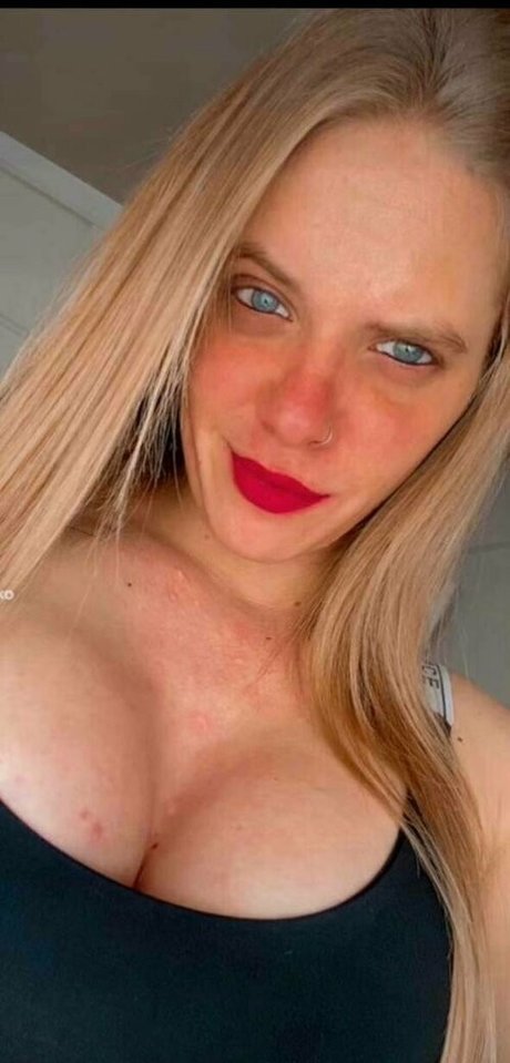 hotfoox ポルノスター xxx 写真