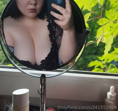 jolina gibson HDモデル 画像