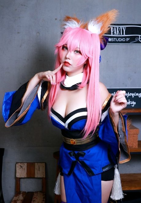 Takomayuyi 裸のモデル 画像
