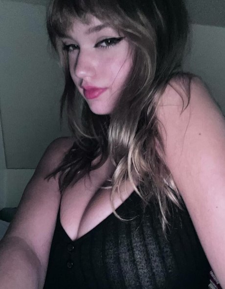 Mikahhlynn 最高のモデル 写真