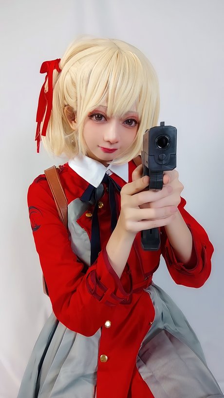 Evil Overlord Gabo ホットなポルノスター 画像