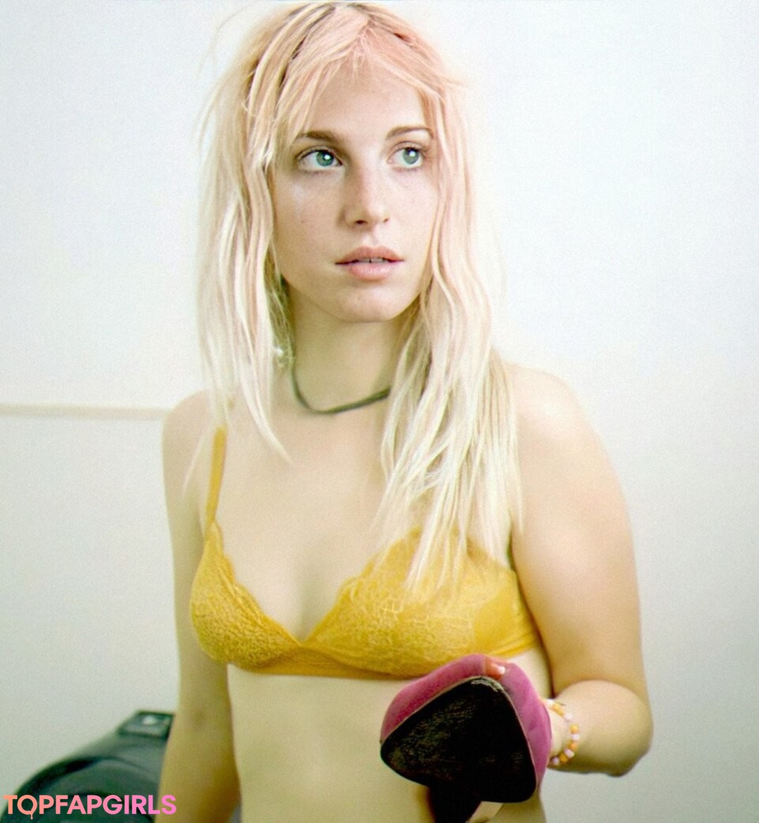 妊娠中のヌードオンリーファンズ 無料裸 画像