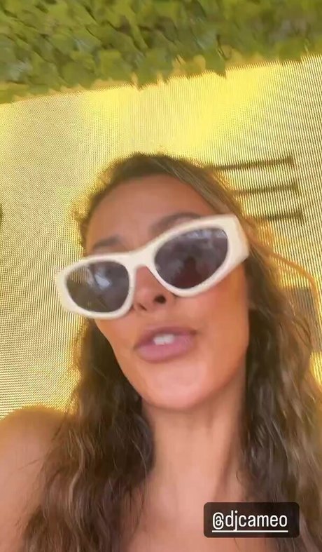 Maya Jama エロティックなスター ギャラリー