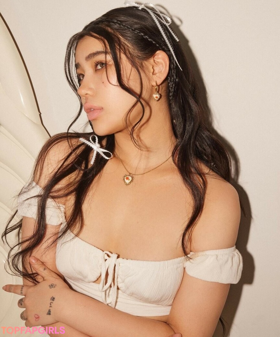 アラブの猫オンリーファンズ アダルト アーカイブ