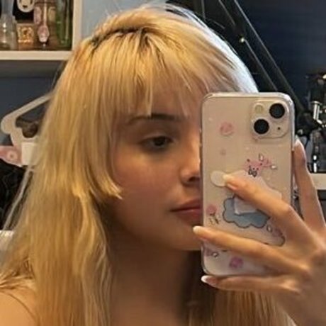Noodlenom セックスモデル 写真