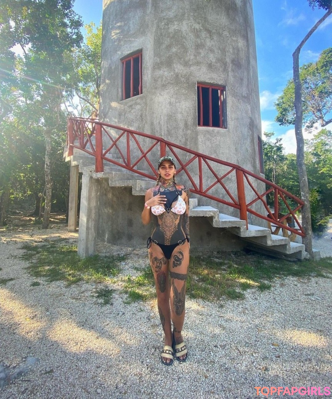 金髪の潮吹き OnlyFans 無料セクシー 写真