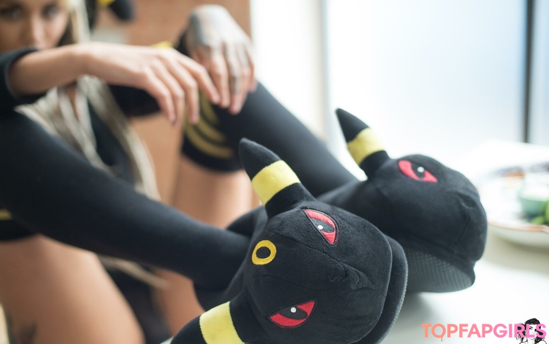 エロティックなオンリーファンズ アート裸 画像