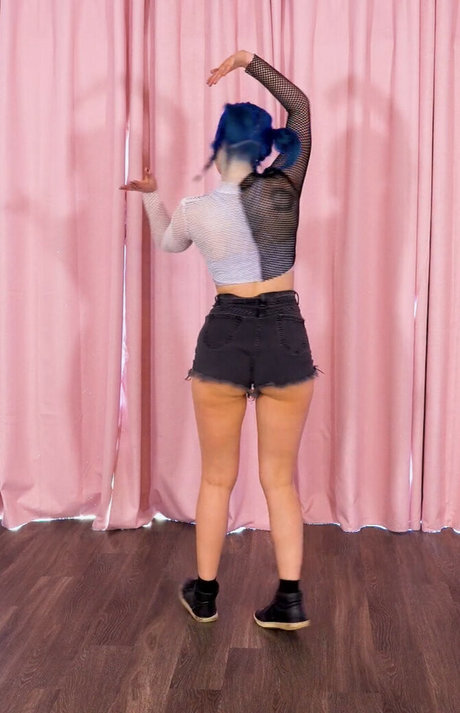 Littlesiha ヌードモデル 画像
