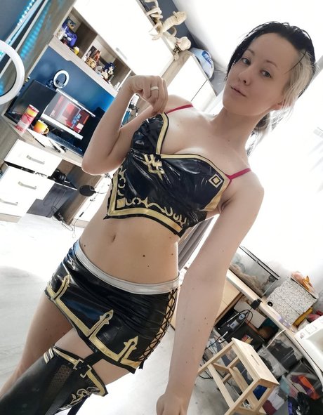 Oniksiya Sofinikum 独占モデル 写真