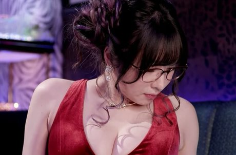 Pornhub オンリーファンズ 美しいポルノ 写真