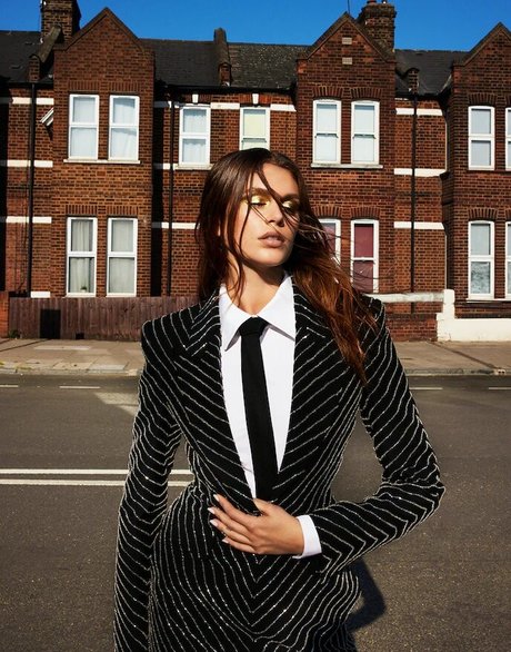 Kaia Gerber ポルノスター セクシー 写真