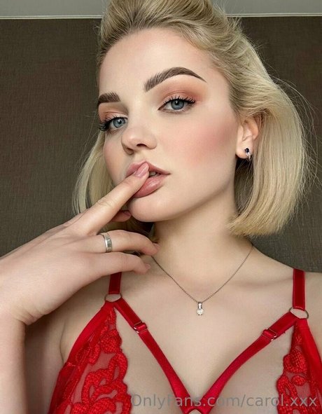 手コキ 射精 OnlyFans 可愛い 写真