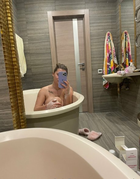 rayana ukr 美しいモデル 写真