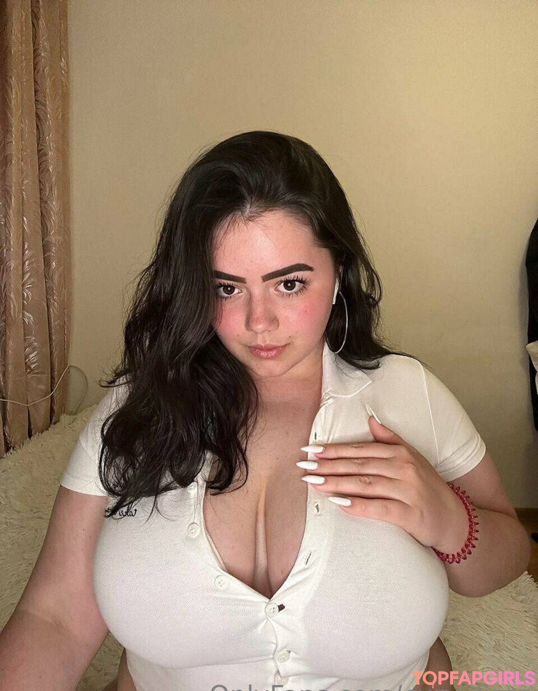 curvylizzz HD女優 写真