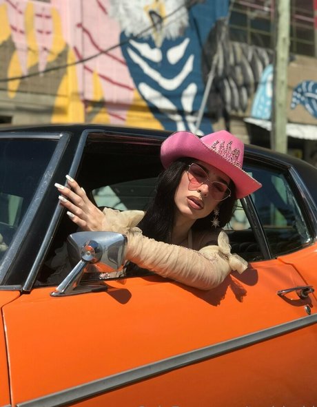 tsgirlrubi ポルノスター アダルト 写真