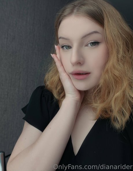dianarider 裸の女優 写真