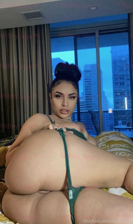 destinyskye セクシーなポルノスター 写真
