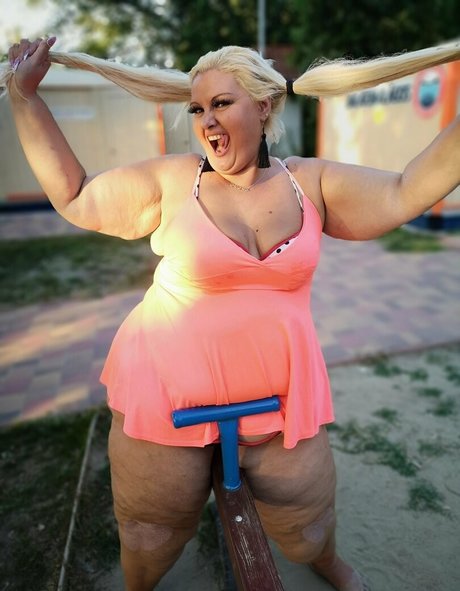 barbiessbbw 素敵な女優 画像