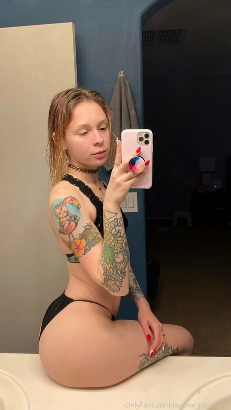 jaymee pineapple モデル 画像