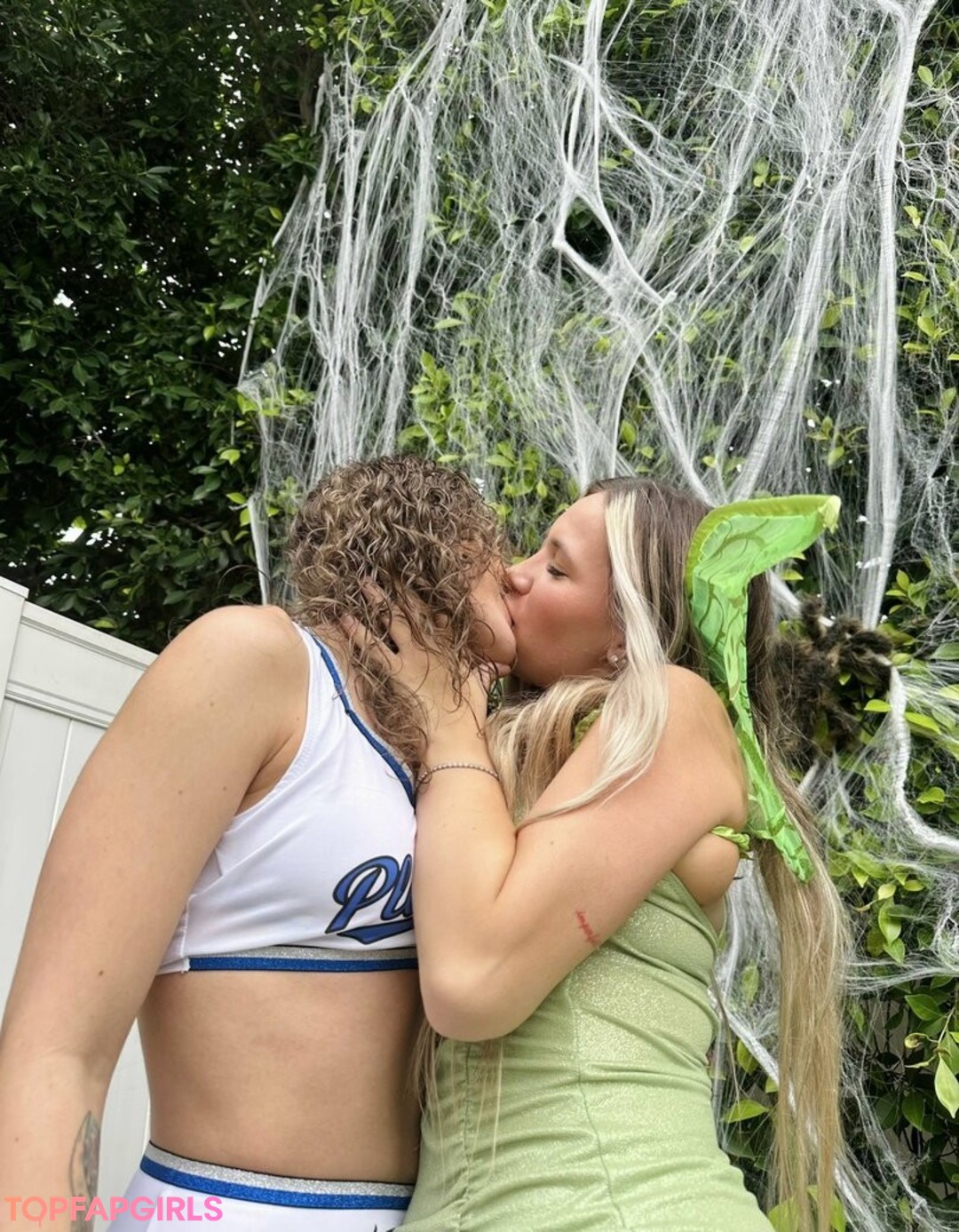 Nadia Amine トップモデル 画像