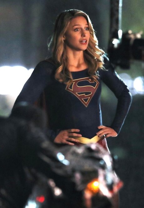 Melissa Benoist 無料のポルノスター 写真