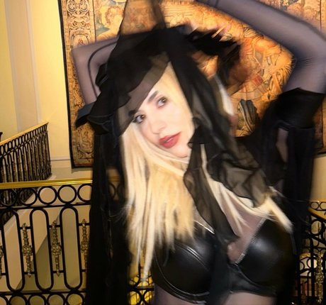 アマチュア3P OnlyFans パーフェクト 写真