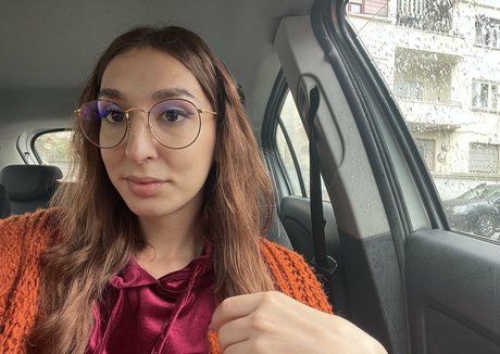 MissLetiBlane ポルノスター 裸 写真