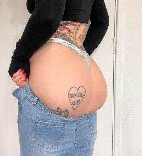 New Zealand Girls ポルノモデル 画像