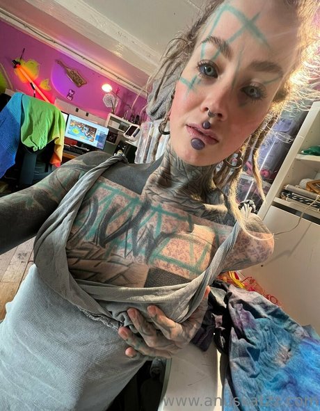 Anuskatzz ポルノスター 高品質 写真