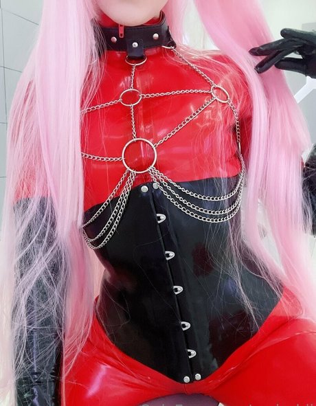 ami chii 無料モデル 写真