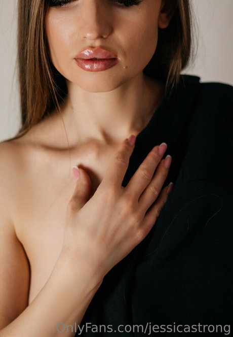 jessicastrong 高品質のポルノスター 写真