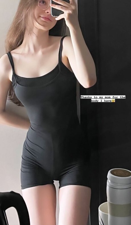 Dasha Taran 最高のスター アーカイブ