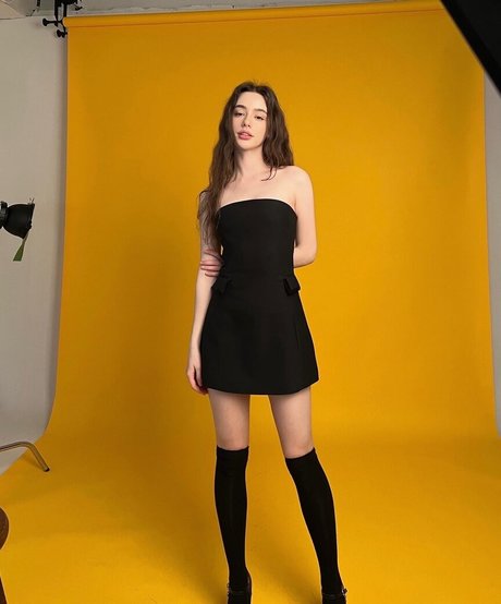 Dasha Taran セクシーなスター 画像