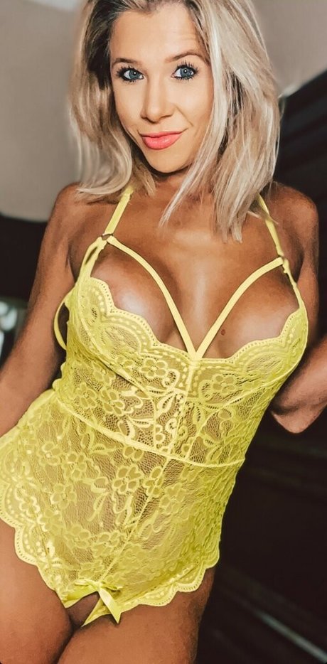 Megan Potthast エロティックなスター 画像