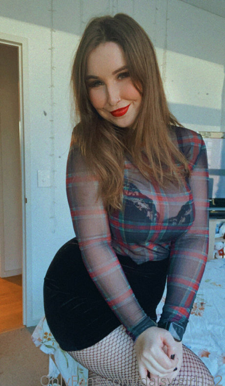 daisygirlxxx 裸モデル 写真