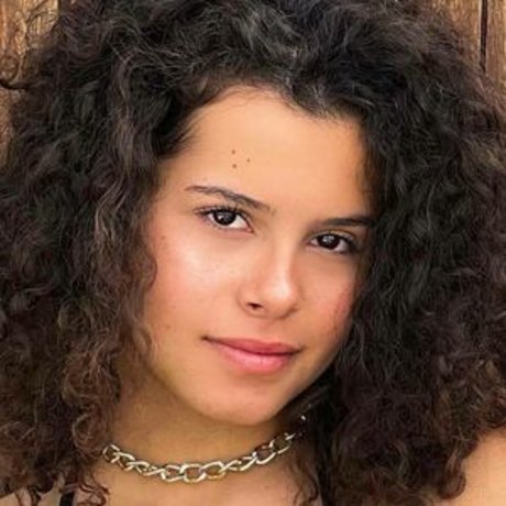 Gabriella Saraivah アート女優 ギャラリー