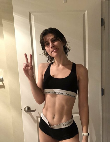 emmayearose 可愛い女優 画像