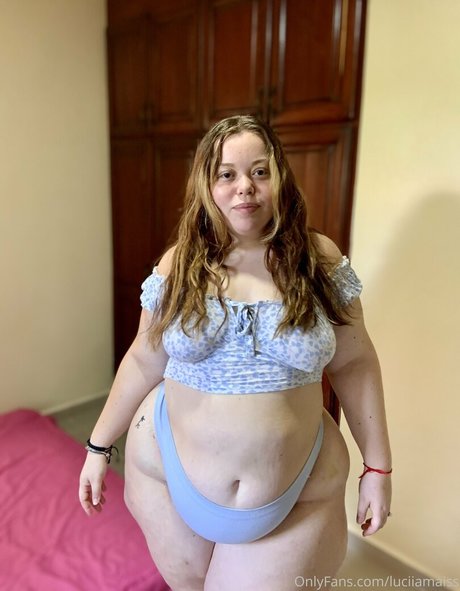 luciiamaiss ポルノ女優 写真